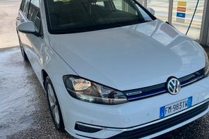 WOLKSWAGEN GOLF 7.5
