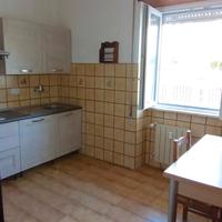 FIUMICINO LUMiNOSO TRILOCALE ARREDATO