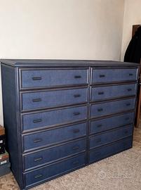 Grande cassettiera doppia in legno e rattan/vimini