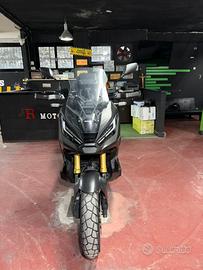 Honda x adv 750