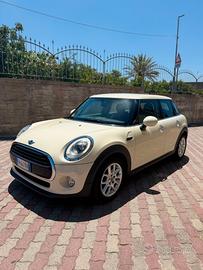 Mini 1.5 Cooper D Hype 116cv