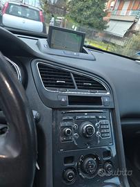autoradio peugeot 5008/3008