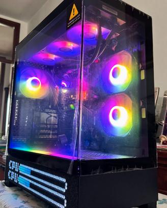 PC Gaming RTX 5090 o 5070 o simili 32gb ram 7 TB