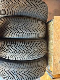 Gomme invernali m+s 215/60 r17