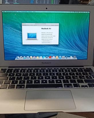 MacBook Air 11" |8GB RAM|SSD 256GB|Batteria nuova!
