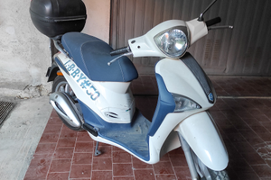 Piaggio Liberty 50 2t scooter