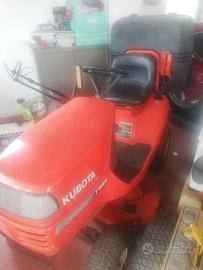 Trattorino rasaerba Kubota