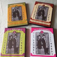 Set 4 DVD di Stan Laurel e Oliver Hardy