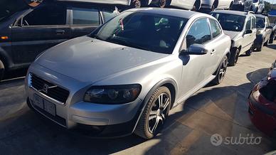 Volvo C30 1.6cc TD anno 2007  tutto solo X ricambi