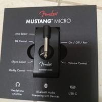 Fender micro mustang