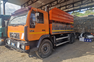 Auto spurgo man 180/264 attrezzatura moro