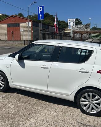 Suzuki Swift 1.2 VVT 5 porte B-Cool GPL