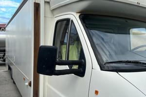 Furgone attrezzato per pizzeria food truck