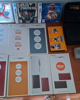 Nintendo Dsi XL Giallo + 2 Giochi