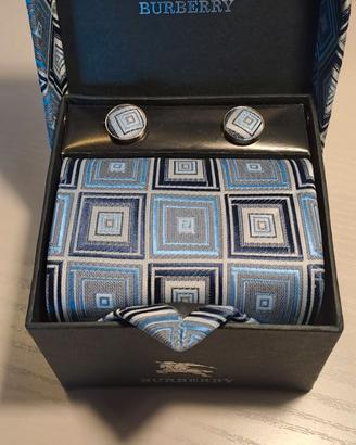 cravatta e gemelli Burberry