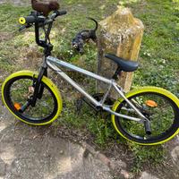 Bici BMX decathlon nuova mai usata