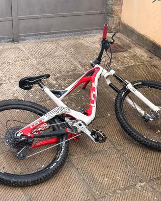 GT FORCE carbon 2015