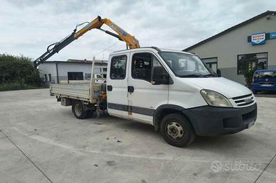 IVECO DAILY 35 C15 3.0 DOPPIA CABINA CON GRU
