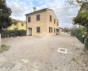 PORZIONE DI BIFAMILIARE A COTIGNOLA