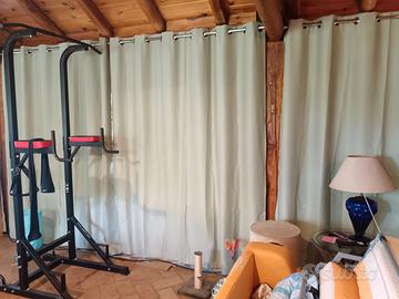 attrezzo per la palestra per sollevamenti