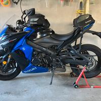 Suzuki GSX S 1000 F