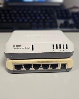 SWITCH EDIMAX ES-3205P