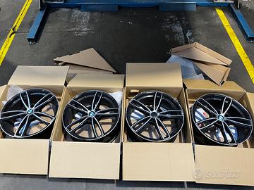 4 Cerchi 19” INOVIT - Stile BMW F21 OEM: 8009701