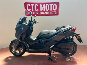 Yamaha X-Max 300 TECH MAX 2026 pari al nuovo