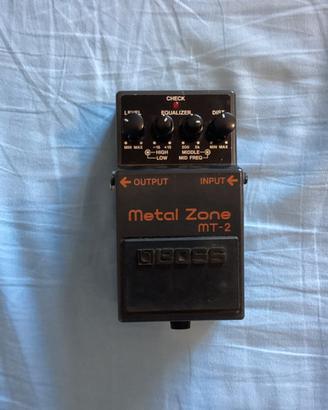 Pedale chitarra BOSS Metal Zone MT-2