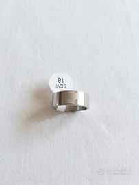 Anello nuovo acciaio cuore e chiave - Misura 18