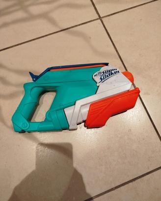 Pistola ad acqua NERF