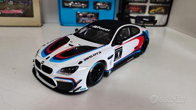 BMW M6 GT3 Presentation Kyosho 1/18