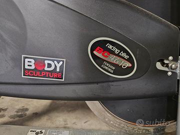 Spin bike Body sculpture