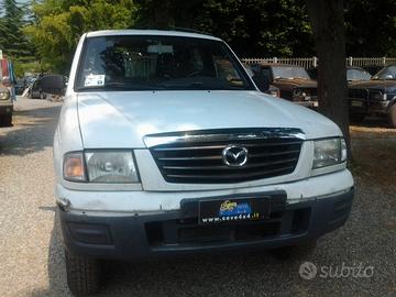 Mazda B2500 del 2007- per ricambi