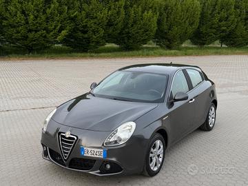 Alfa Romeo Giulietta 1.6 JTDm-2 105 CV Distinctive