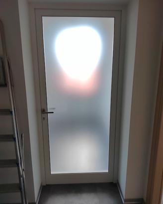 1 porta a battente in alluminio Alcoa R50 ral 9010