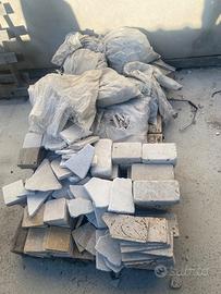 Materiale per pavimentazione