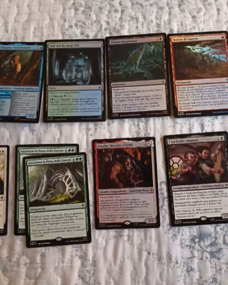 Mini lotto carte Magic Lo Hobbit FOIL e Rare