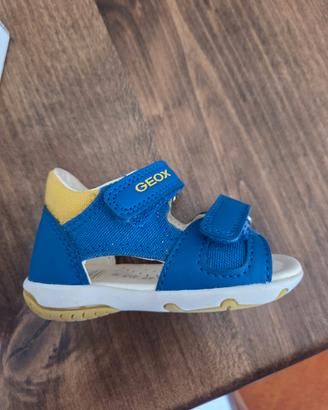 sandali scarpe geox nuovissimi con scatola 19 