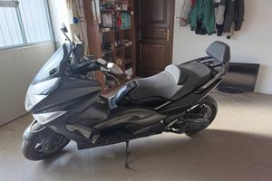 Yamaha T Max - 2010