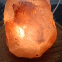 💡Lampada di sale rosa Himalaya con segni di usura