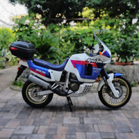 Africa twin XRV 750 ( Rd04)