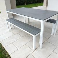 Tavolo esterno da giardino con panche