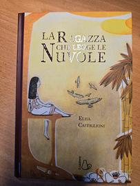 la ragazza che legge le nuvole 