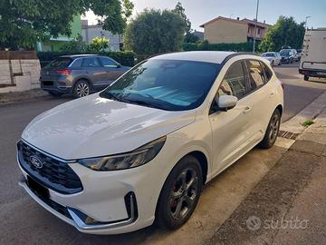 FORD KUGA 2024
