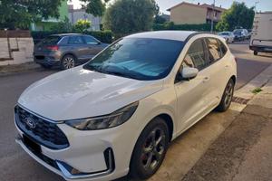 FORD KUGA 2024