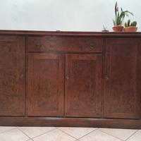 mobile in legno massello