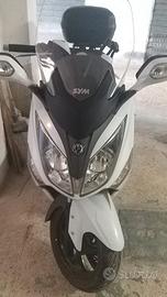 Sym Joymax 300 -