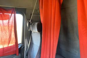 Trattore Scania R 124 CV 420 e Semirimorchio