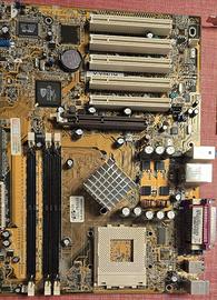 Scheda madre ASUS A7N8X-VM/S SOCKET 462 (A) DDR AG